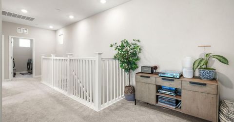 2833 Wheat Grass St, Sacramento, CA 95833 Photo