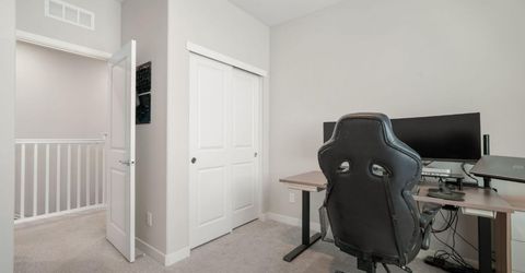 2833 Wheat Grass St, Sacramento, CA 95833 Photo