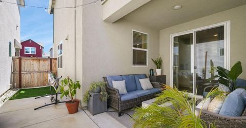 2833 Wheat Grass St, Sacramento, CA 95833 Photo