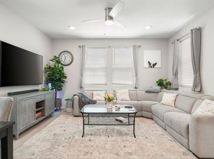 2833 Wheat Grass St, Sacramento, CA 95833 Photo