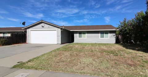 4525 Baumgart Way, Sacramento, CA 95838 Photo