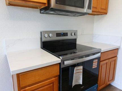 4525 Baumgart Way, Sacramento, CA 95838 Photo
