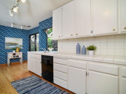 326 Elmhurst Cir, Sacramento, CA 95825 Photo