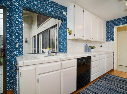 326 Elmhurst Cir, Sacramento, CA 95825 Photo