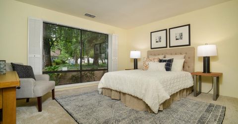326 Elmhurst Cir, Sacramento, CA 95825 Photo