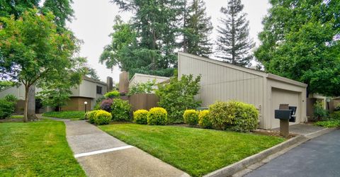 326 Elmhurst Cir, Sacramento, CA 95825 Photo