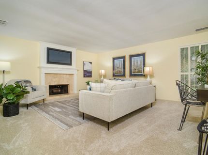 326 Elmhurst Cir, Sacramento, CA 95825 Photo