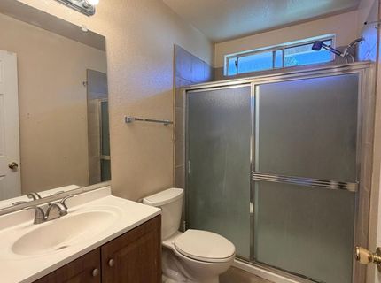 220 Bonfield Way, Sacramento, CA 95838 Photo