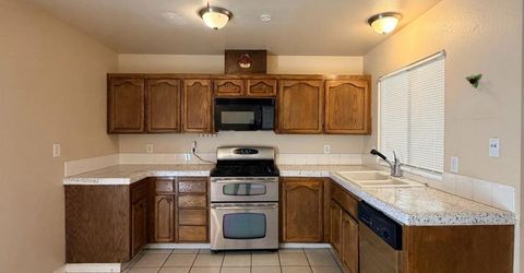 220 Bonfield Way, Sacramento, CA 95838 Photo
