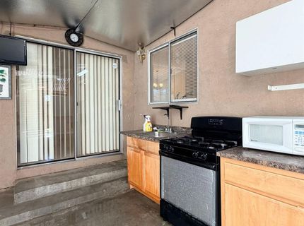 220 Bonfield Way, Sacramento, CA 95838 Photo