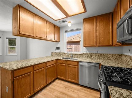 260 Patricia Pl, Lathrop, CA 95330 Photo