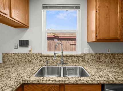 260 Patricia Pl, Lathrop, CA 95330 Photo