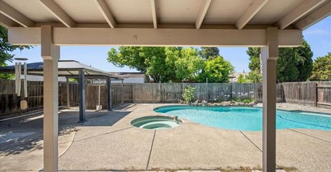 260 Patricia Pl, Lathrop, CA 95330 Photo