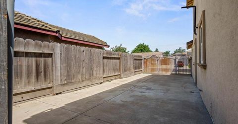 260 Patricia Pl, Lathrop, CA 95330 Photo