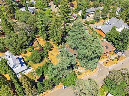 621 Bee St, Placerville, CA 95667 Photo