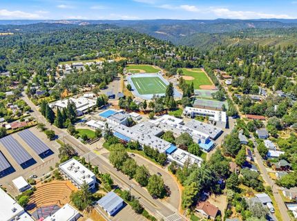 621 Bee St, Placerville, CA 95667 Photo