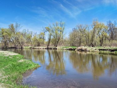 4250 35th Street SW, Waverly, MN 55390
