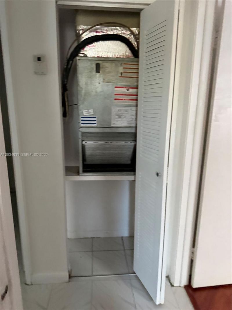 9429 Fontainebleau Blvd , Unit 207-33, Miami, FL 33172 Photo