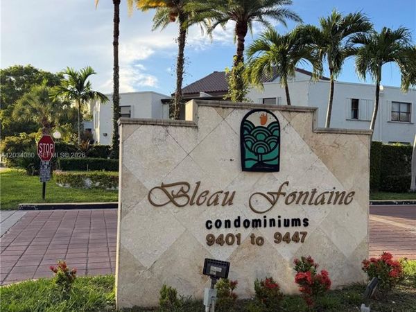 9429 Fontainebleau Blvd , Unit 207-33, Miami, FL 33172
