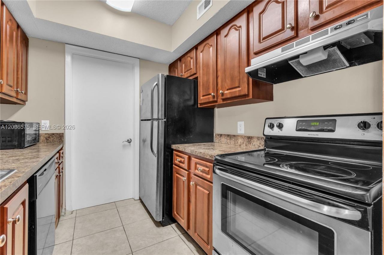 5628 Rock Island Rd, Unit 189, Tamarac, FL 33319 Photo