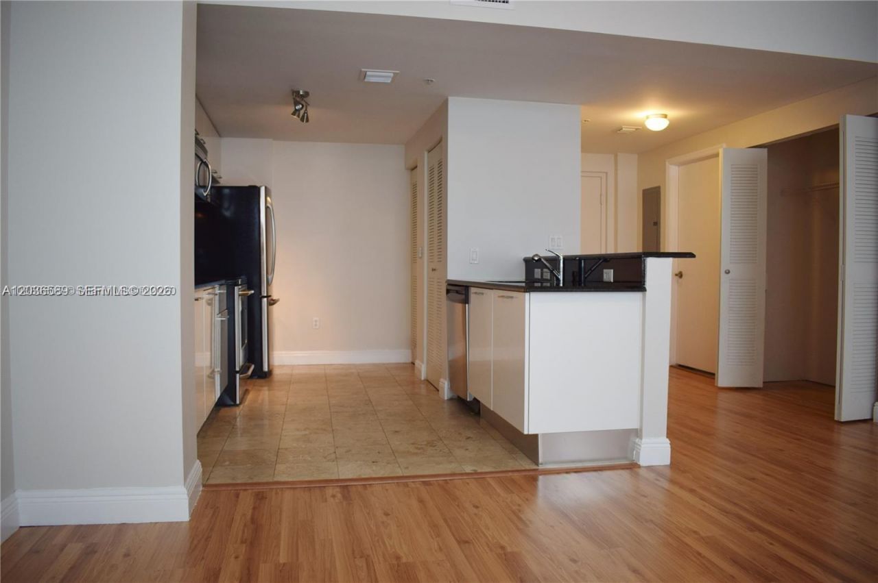 3339 Virginia St , Unit 207, Miami, FL 33133 Photo