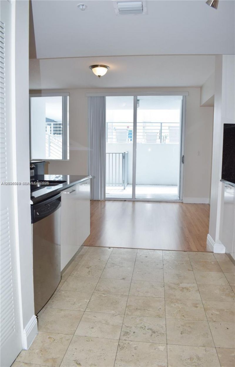 3339 Virginia St , Unit 207, Miami, FL 33133 Photo
