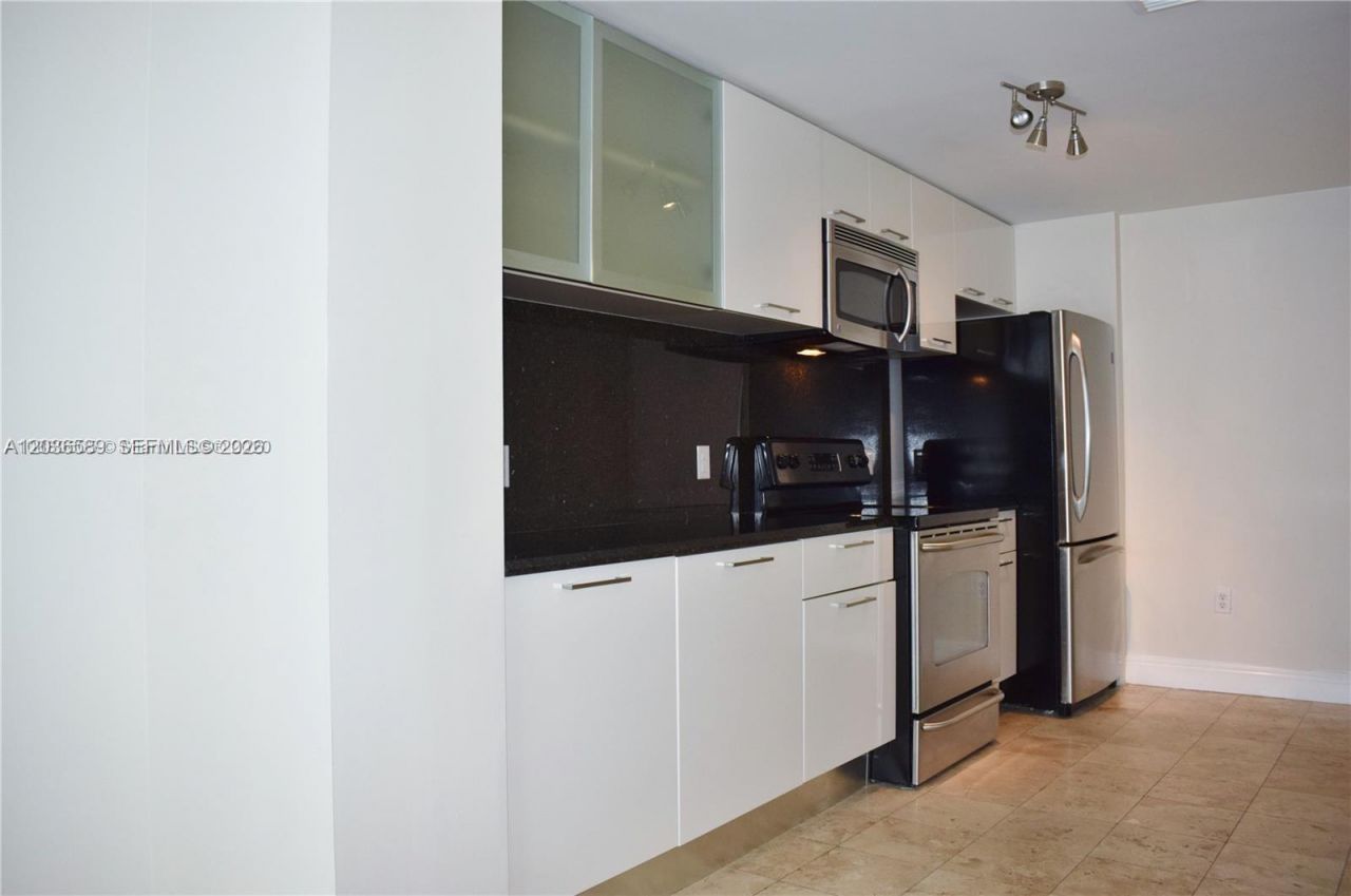 3339 Virginia St , Unit 207, Miami, FL 33133 Photo