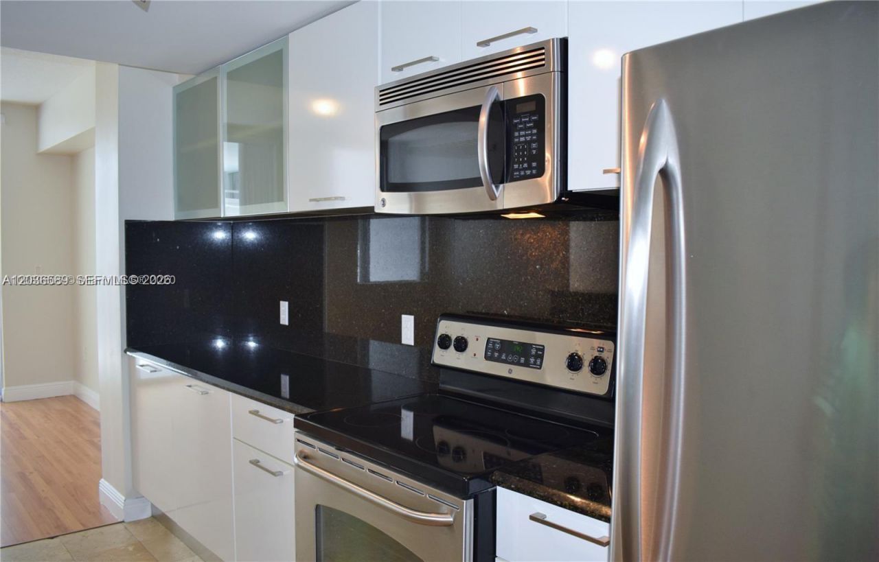 3339 Virginia St , Unit 207, Miami, FL 33133 Photo