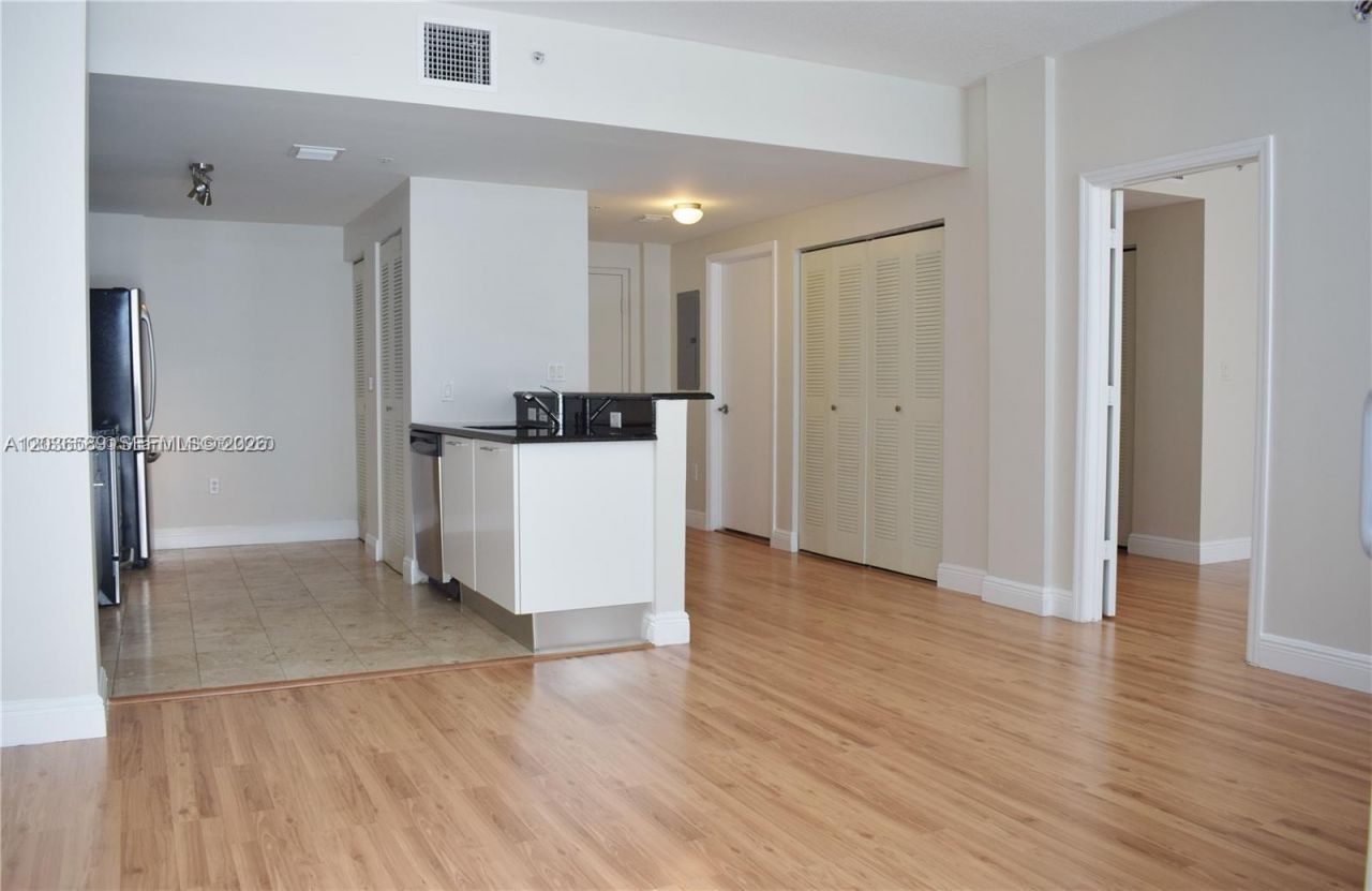 3339 Virginia St , Unit 207, Miami, FL 33133 Photo
