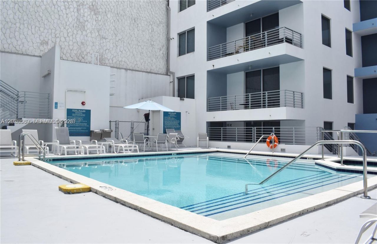 3339 Virginia St , Unit 207, Miami, FL 33133 Photo