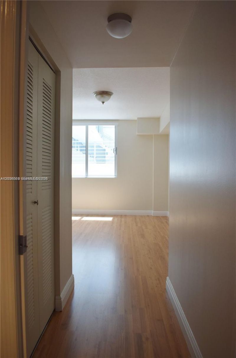 3339 Virginia St , Unit 207, Miami, FL 33133 Photo
