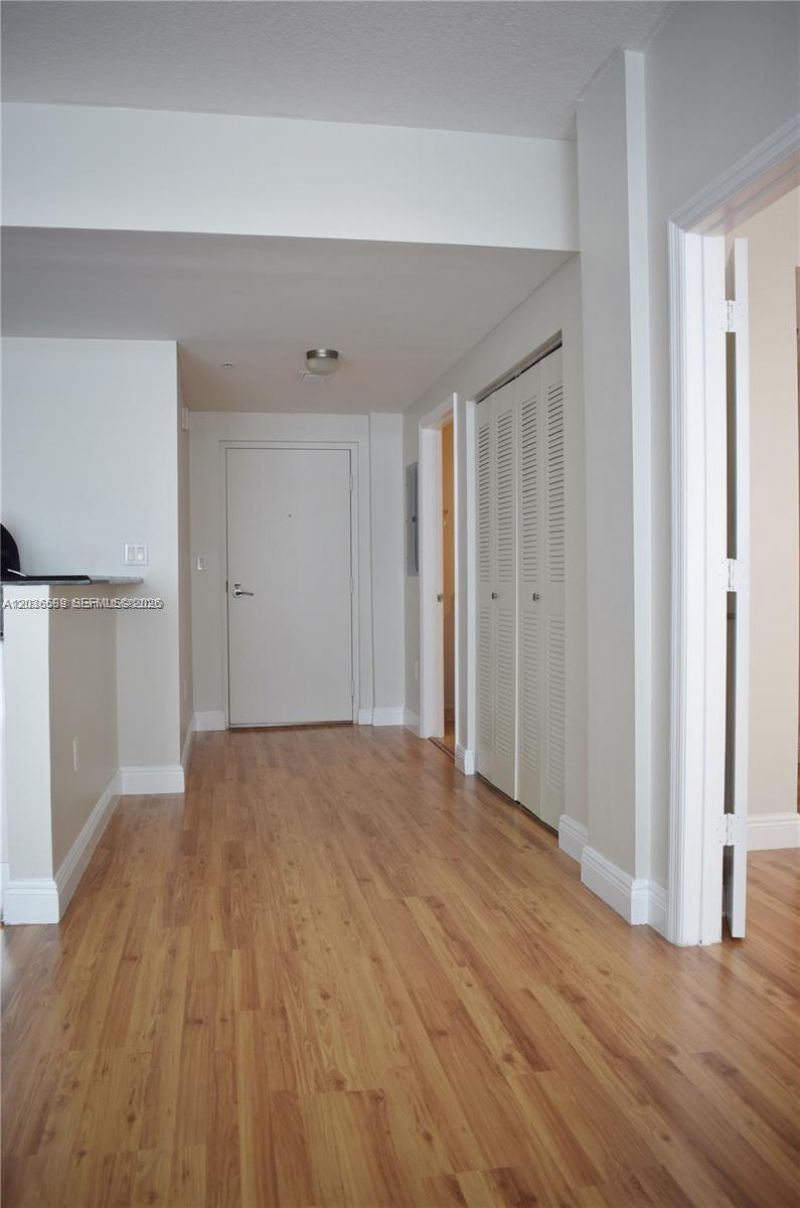 3339 Virginia St , Unit 207, Miami, FL 33133 Photo