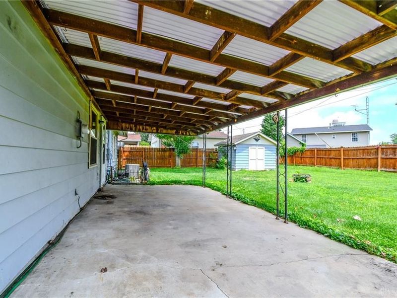 814 Bellows Drive, New Carlisle, OH 45344 Photo 24