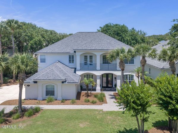 329 N SEA LAKE Lane, Ponte Vedra Beach, FL 32082