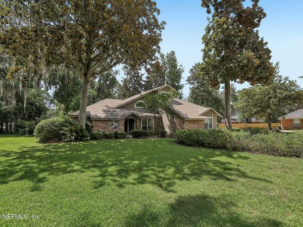 2609 BELLESHORE Court, Orange Park, FL 32073