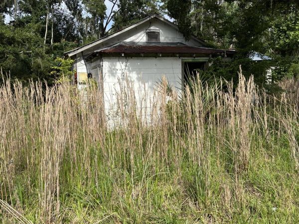 224 LOUIS BROER Road, East Palatka, FL 32131