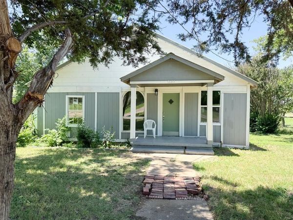 1402 Avenue A , Cisco, TX 76437