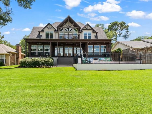 229 N Beverly Drive, Malakoff, TX 75148