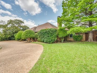 10931 Marsh Lane, Dallas, TX 75229