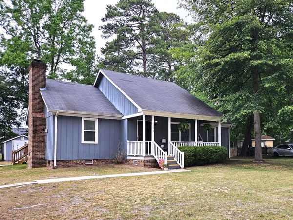 1000 Strawbush Road , Rocky Mount, NC 27804
