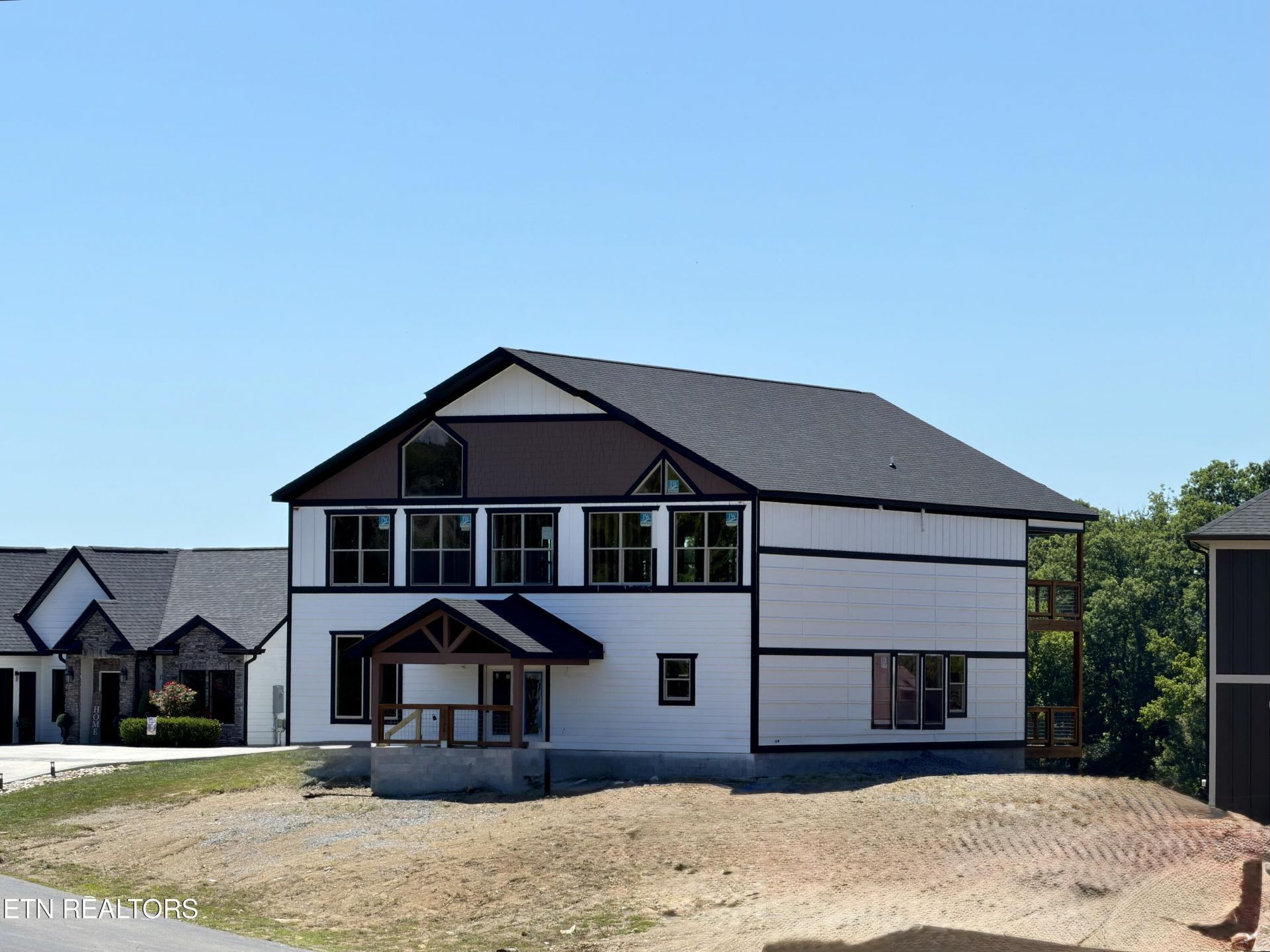 1138 Sanctuary Shores Way, Sevierville, TN 37876 Main Photo