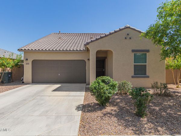 2415 E San Miguel Drive, Casa Grande, AZ 85194