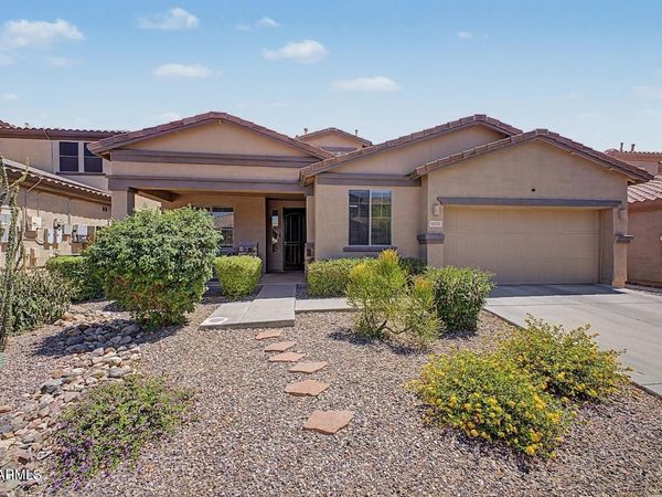 4323 W DIBURGO Drive, New River, AZ 85087