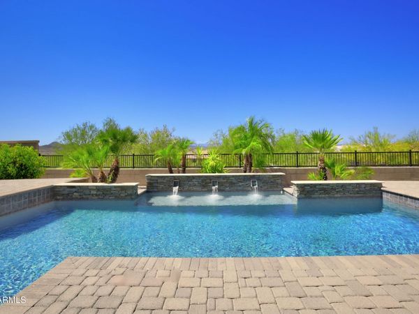 9994 W BLUE SKY Drive, Peoria, AZ 85383