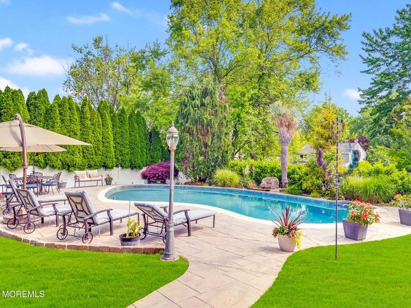 4 Talbot Road, Marlboro, NJ 07746