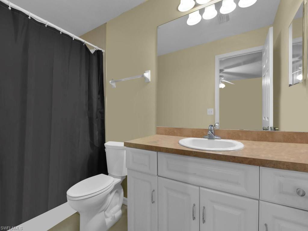 732/734 Holmes Ave, Lehigh Acres, FL 33974 Photo