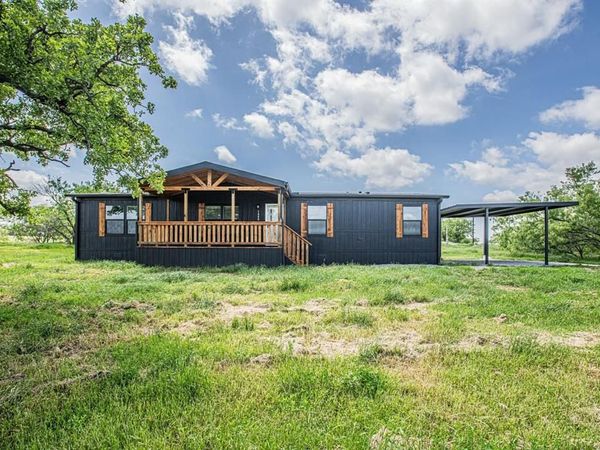 1000 Carnagie Road, Poolville, TX 76487