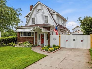 136 Mapleview Road , Buffalo, NY 14225