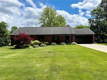 5125 Forest Road , Lewiston, NY 14092