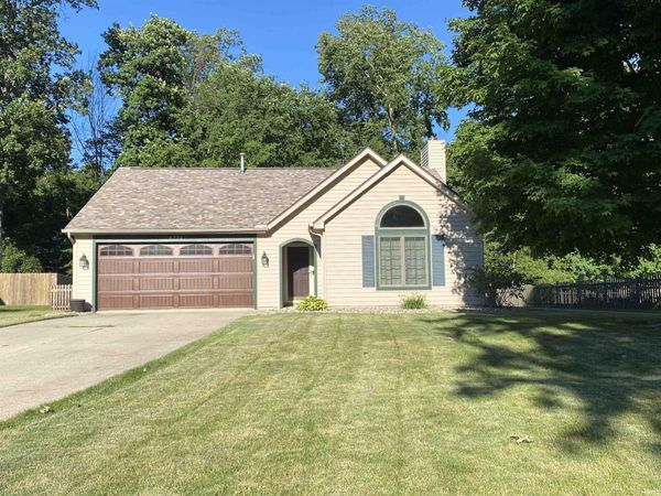 6224 Greenock Place, Fort Wayne, IN 46835